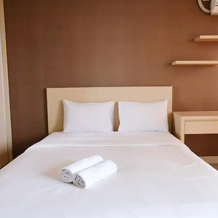 Good Deal Studio Room At Beverly Dago Apartment By Travelio